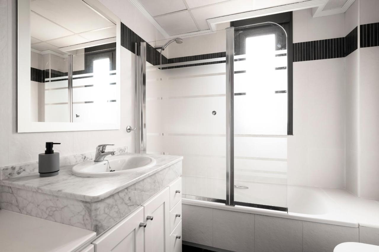 Enjoygranada Emir 4c + Parking Apartment